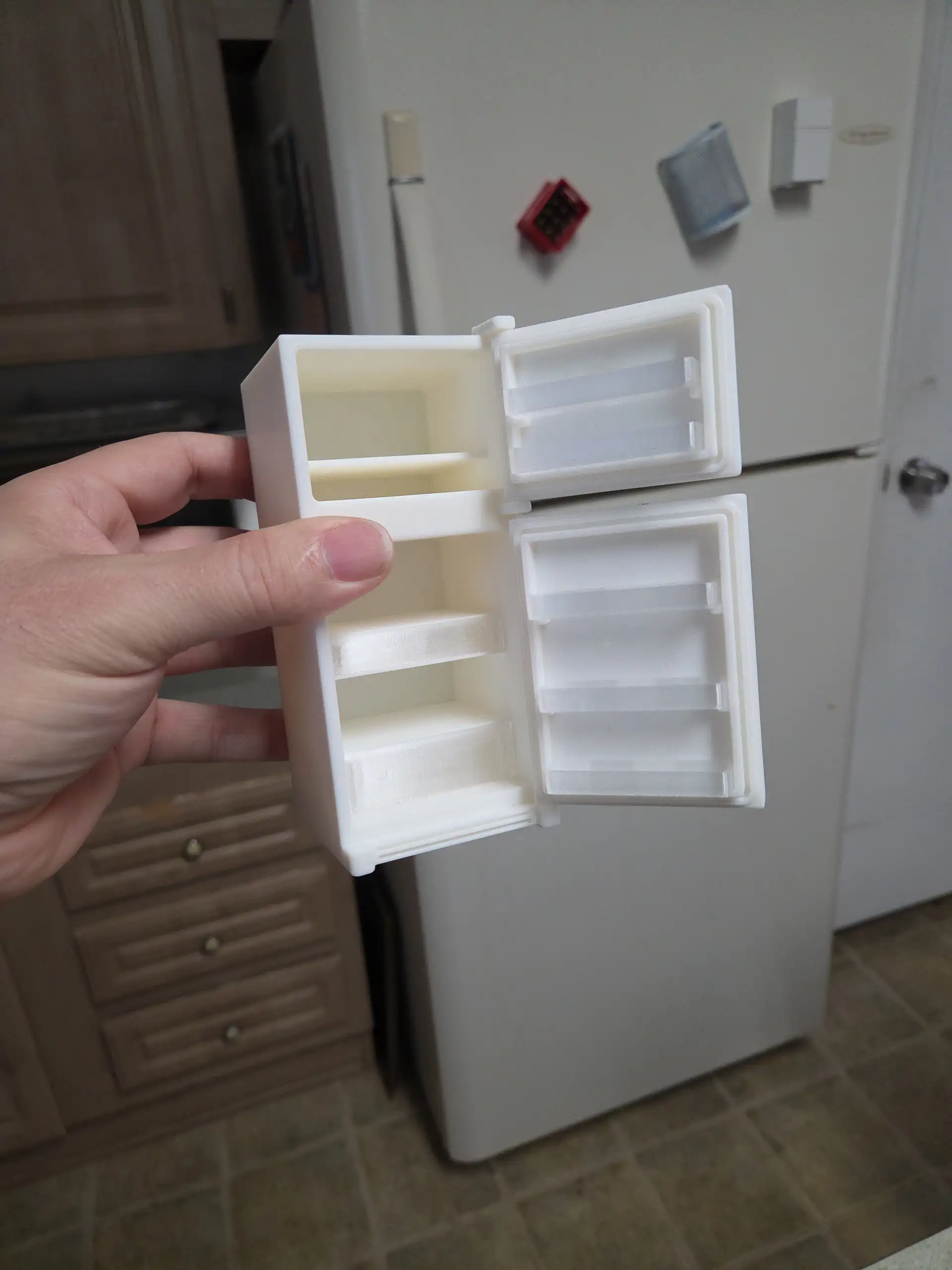 No support 3D printable dollhouse refrigerator appliance