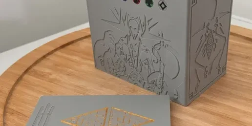 MTG Eldrazi Incursion Dual Sleeve Deck Box – Side View OreKo MTG Eldrazi Incursion dual sleeve deck box side view showing large format size compared to standard