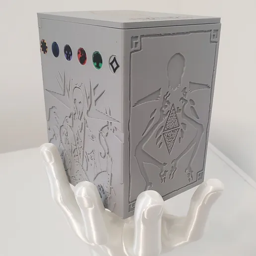 OreKo MTG Modern Horizons 3 Eldrazi deck box small standard size showing compact profile for single sleeved cards