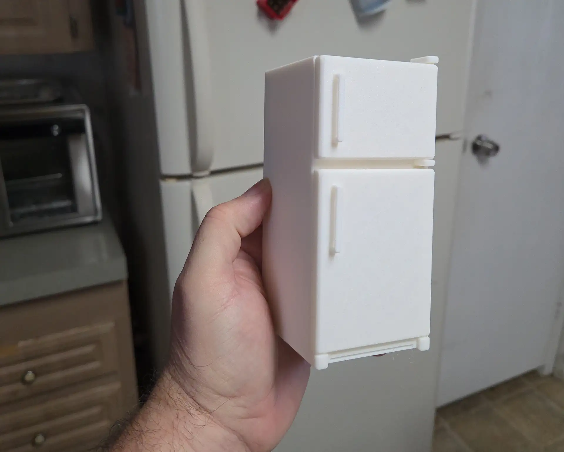 1:12 scale top freezer refrigerator STL for dollhouse kitchen