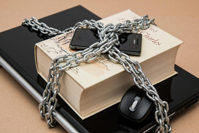 secure-locks 3D printer safety locks and secure settings for home printing environment