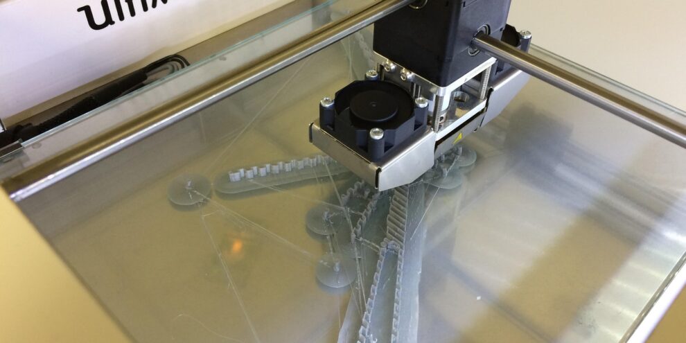 ultimaker-printer-1920 Ultimaker FDM 3D printer printing object in workshop environment