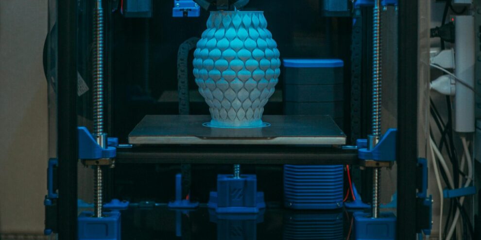 3d-infill-sample 3D printing infill pattern sample showing gyroid structure inside FDM print